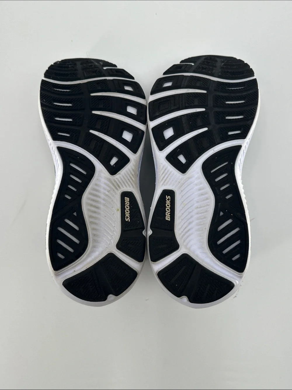 Brooks Men’s Black Athletic Shoes with White Accents